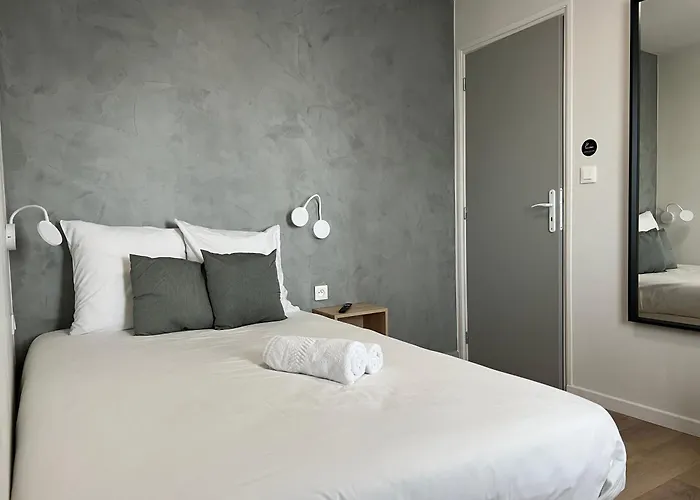 Le Ponson Hotel 3*